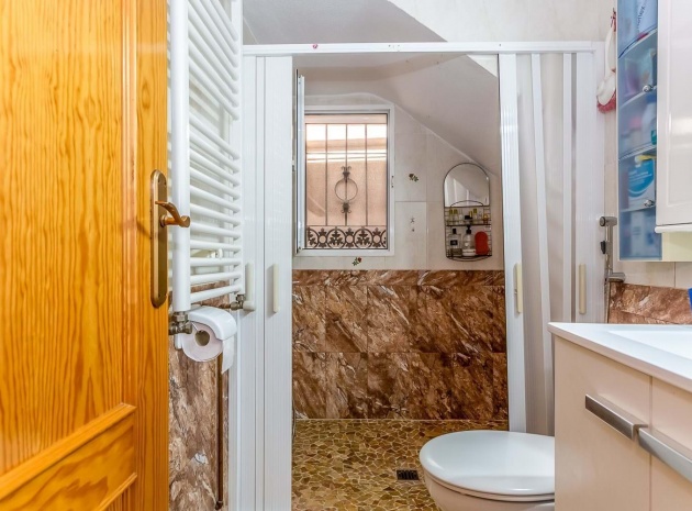 Wiederverkauf - Villa - Orihuela Costa - La Zenia- Orihuela costa