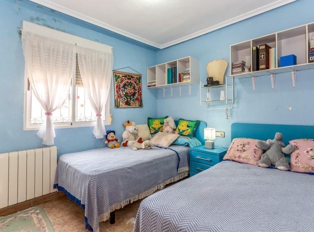 Wiederverkauf - Villa - Orihuela Costa - La Zenia- Orihuela costa