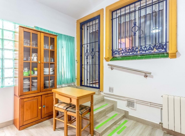 Wiederverkauf - Villa - Orihuela Costa - La Zenia- Orihuela costa