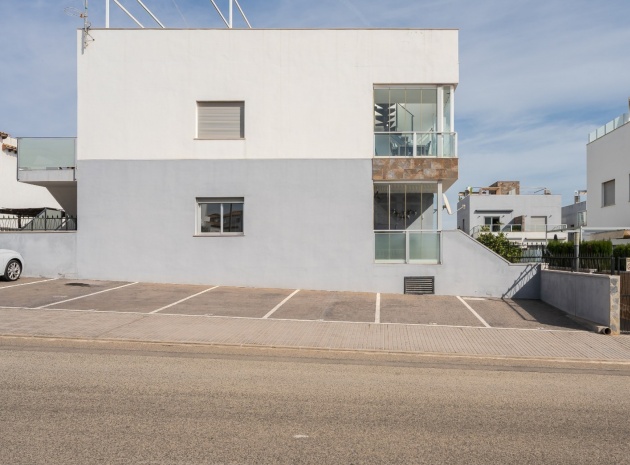 Återförsäljning - Lägenhet - Punta Prima - Marina Med