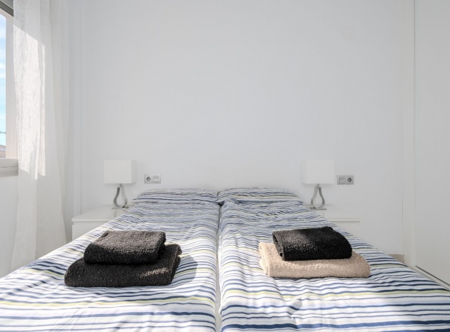 Återförsäljning - Lägenhet - Punta Prima - Marina Med