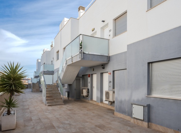 Återförsäljning - Lägenhet - Punta Prima - Marina Med