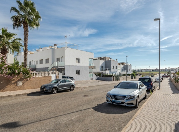 Återförsäljning - Lägenhet - Punta Prima - Marina Med