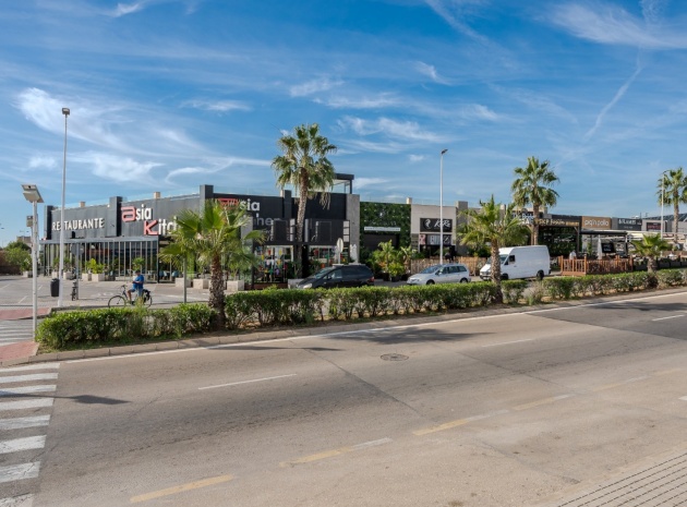 Återförsäljning - Lägenhet - Punta Prima - Marina Med