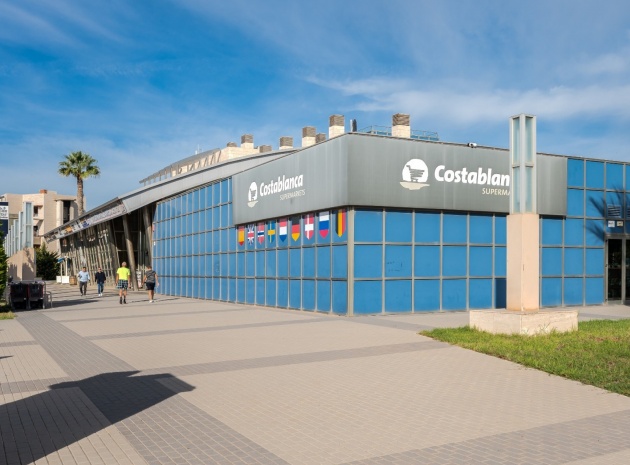 Återförsäljning - Lägenhet - Punta Prima - Marina Med