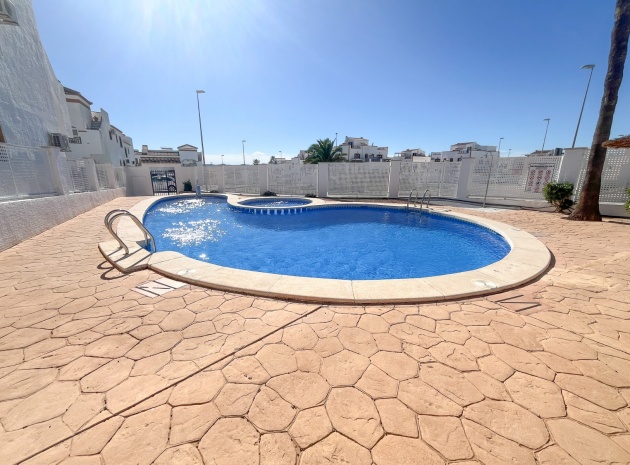 Wiederverkauf - Wohnung - Los Montesinos - entre naranjos