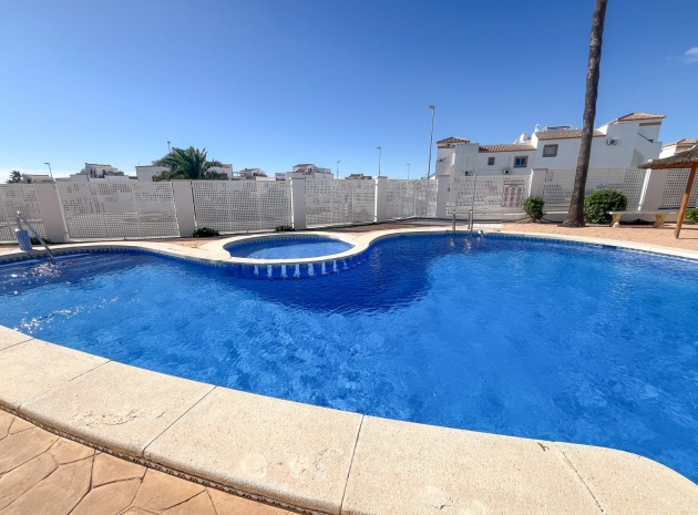 Wiederverkauf - Wohnung - Los Montesinos - entre naranjos