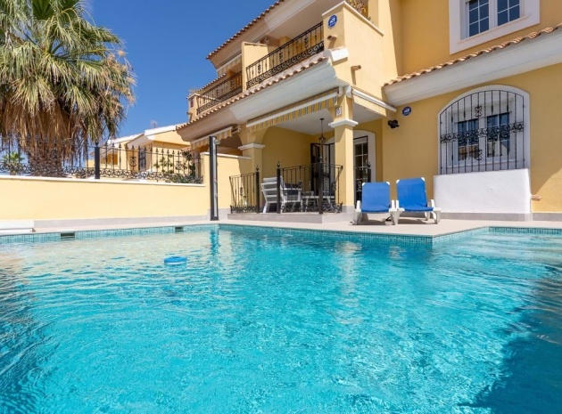 Resale - Townhouse - Villamartin - Los Dolses