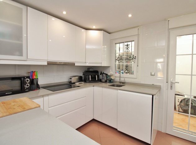 Resale - Townhouse - Villamartin - Los Dolses