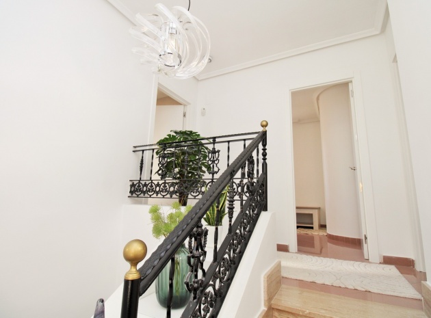 Resale - Townhouse - Villamartin - Los Dolses