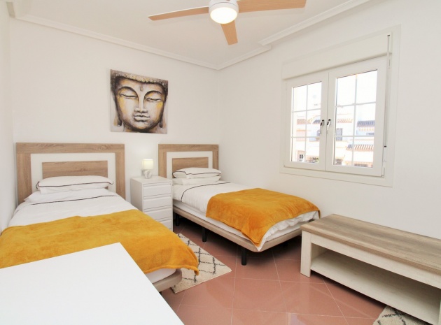 Resale - Townhouse - Villamartin - Los Dolses