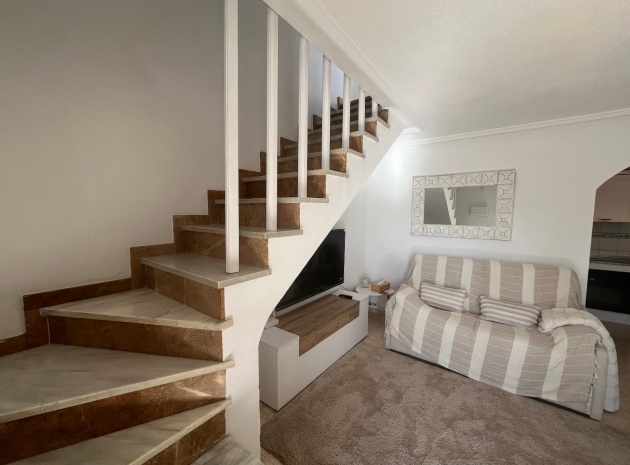 Återförsäljning - Villa - Punta Prima - serena