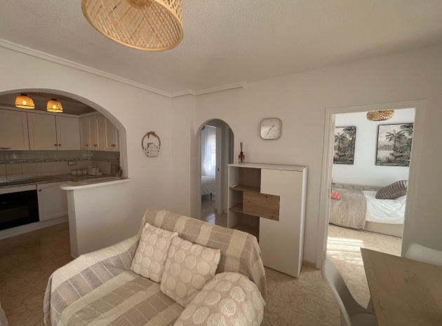 Återförsäljning - Villa - Punta Prima - serena