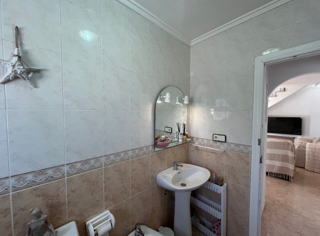 Återförsäljning - Villa - Punta Prima - serena