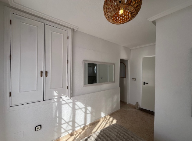 Återförsäljning - Villa - Punta Prima - serena