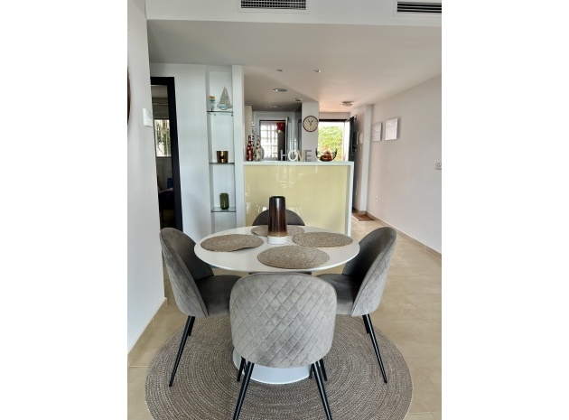 Resale - Apartment - Villamartin - La Fuente