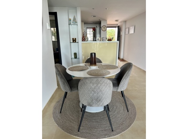 Resale - Apartment - Villamartin - La Fuente