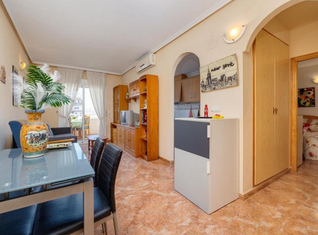 Resale - Apartment - Torrevieja - Beachside Torrevieja