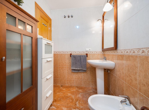 Resale - Apartment - Torrevieja - Beachside Torrevieja