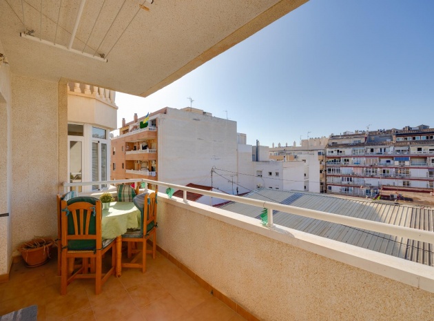 Resale - Apartment - Torrevieja - Beachside Torrevieja