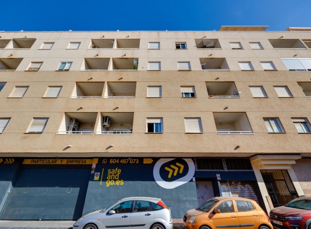 Resale - Apartment - Torrevieja - Beachside Torrevieja