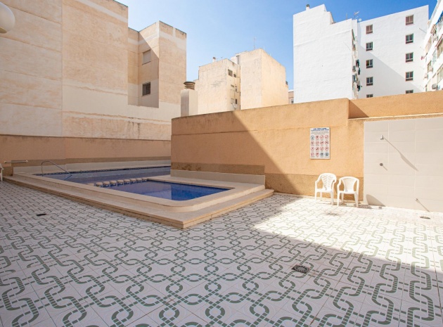 Wiederverkauf - Wohnung - Torrevieja - Beachside Torrevieja