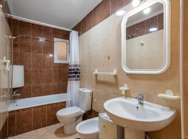 Wiederverkauf - Wohnung - Torrevieja - Beachside Torrevieja