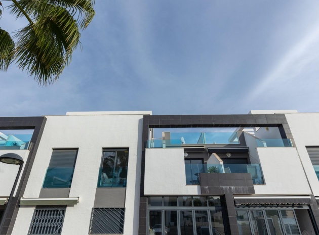 Resale - Apartment - Punta Prima - oasis beach