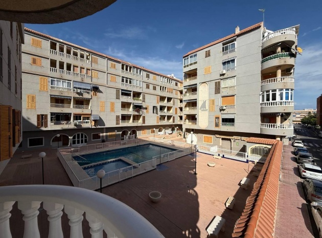 Wiederverkauf - Wohnung - Torrevieja - Beachside Torrevieja