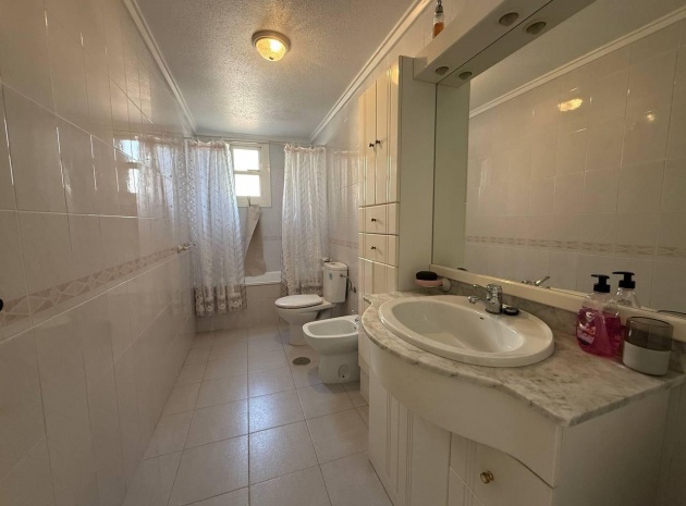 Wiederverkauf - Wohnung - Torrevieja - Beachside Torrevieja