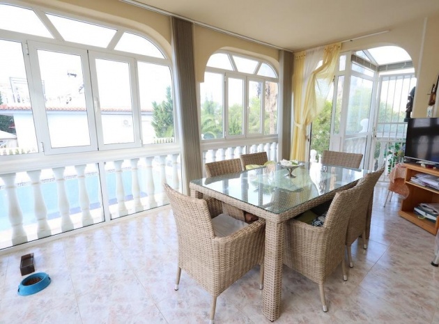 Resale - Villa - Villamartin - las filipinas