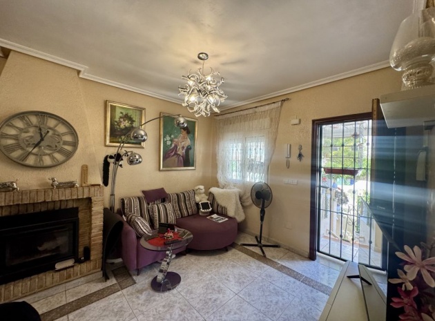 Resale - Townhouse - Playa Flamenca - las chismosas