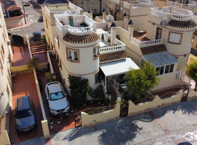 Resale - Townhouse - Playa Flamenca - las chismosas