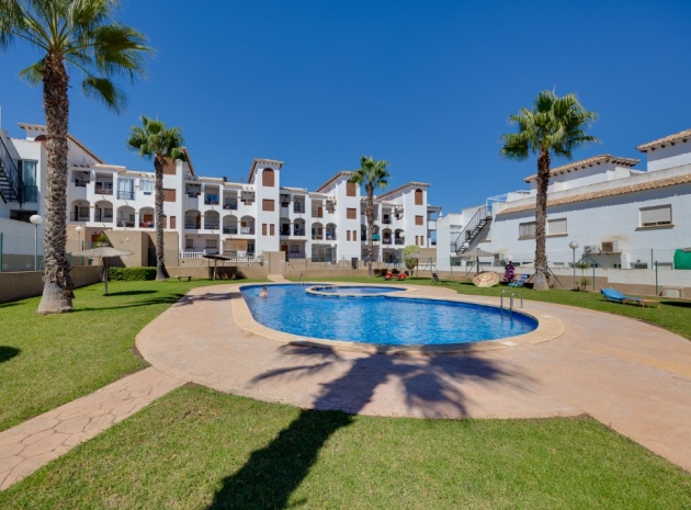 Återförsäljning - Radhus - Punta Prima