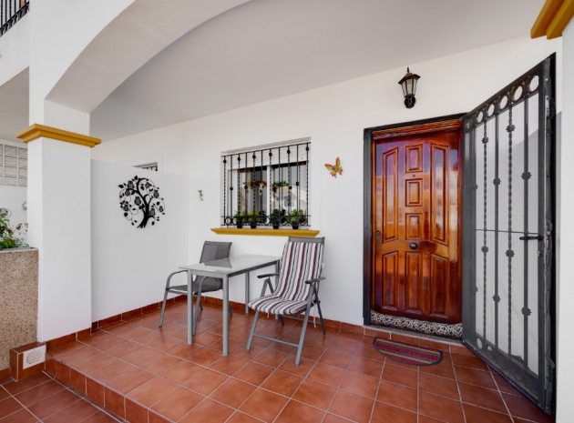 Återförsäljning - Radhus - Punta Prima