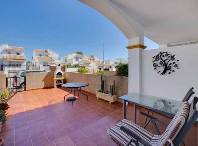 Återförsäljning - Radhus - Punta Prima