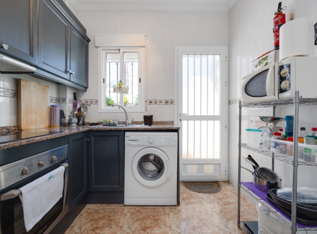 Återförsäljning - Radhus - Punta Prima