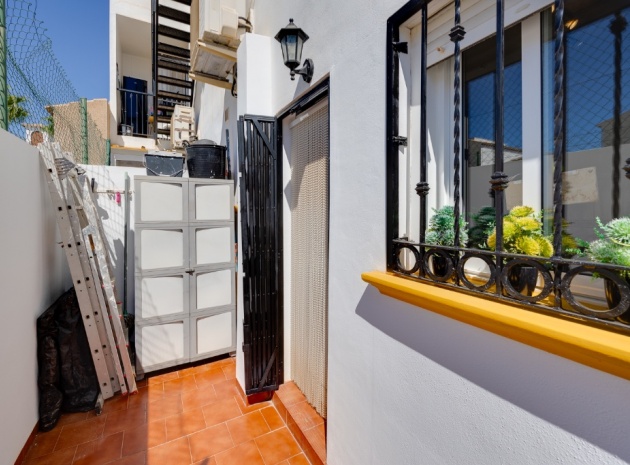 Återförsäljning - Radhus - Punta Prima