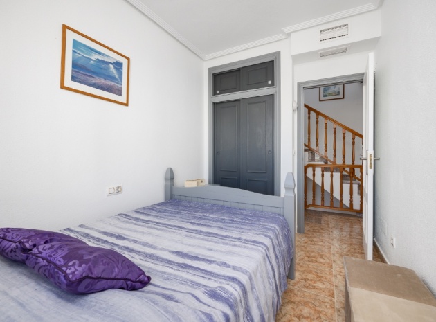 Återförsäljning - Radhus - Punta Prima