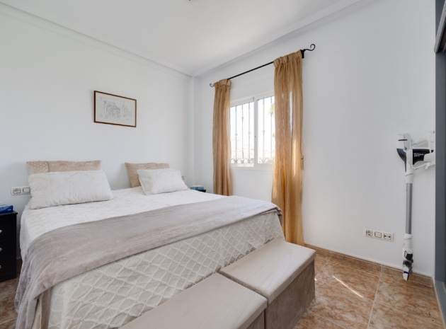 Återförsäljning - Radhus - Punta Prima