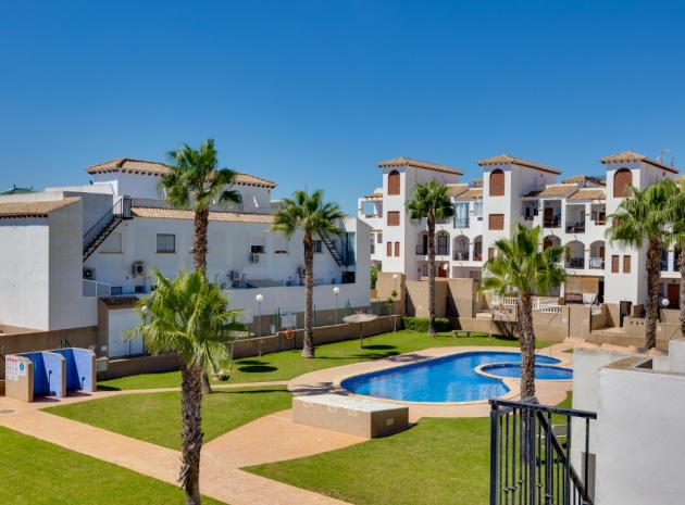 Återförsäljning - Radhus - Punta Prima