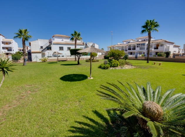 Återförsäljning - Radhus - Punta Prima