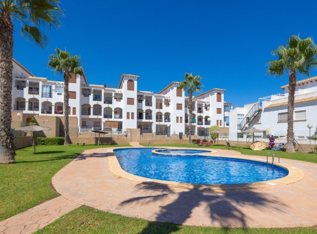 Återförsäljning - Radhus - Punta Prima