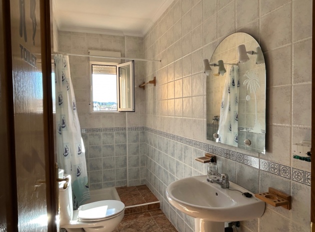 Resale - Apartment - Jacarilla - pueblo