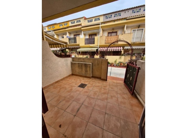 Resale - Townhouse - Playa Flamenca - amapolas