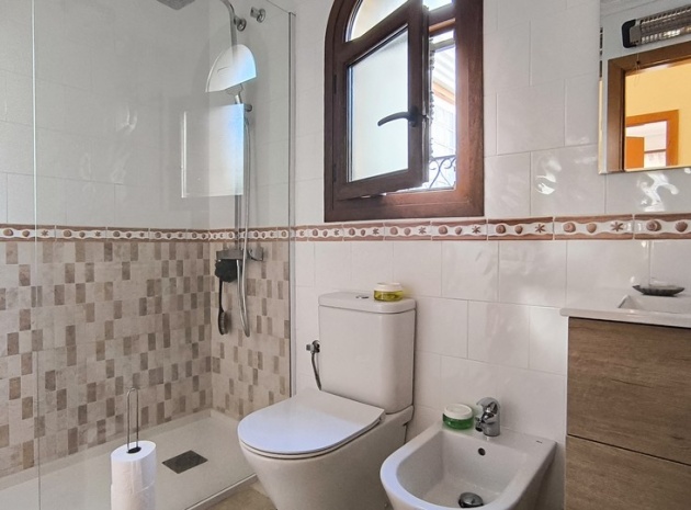 Resale - Villa - Algorfa - La Finca Golf Resort