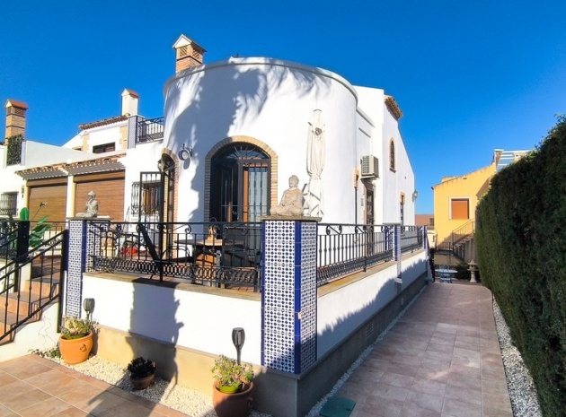 Resale - Villa - Algorfa - La Finca Golf Resort