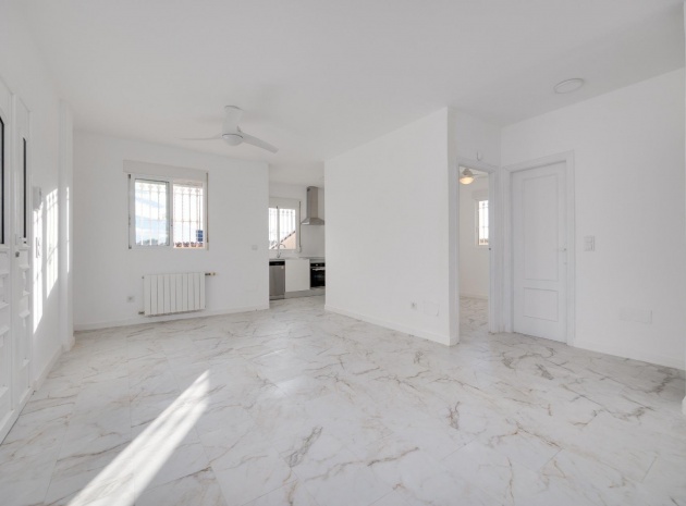 Återförsäljning - Villa - La Zenia - san jose