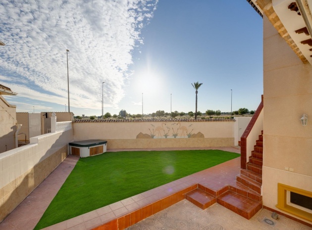 Återförsäljning - Villa - La Zenia - san jose