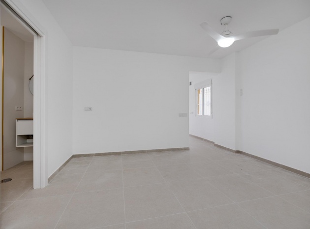 Återförsäljning - Villa - La Zenia - san jose